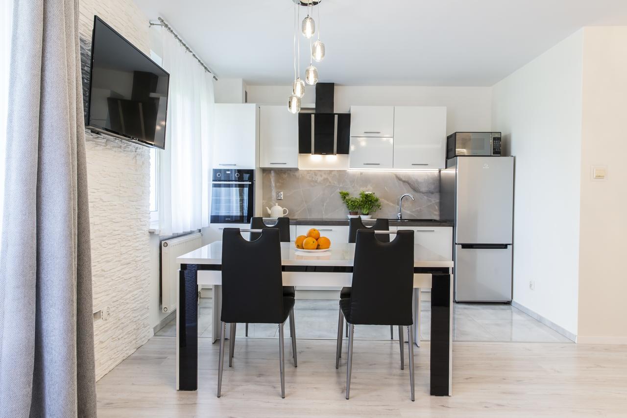 Udanypobyt Apartament Silver Centrum زاكوباني المظهر الخارجي الصورة